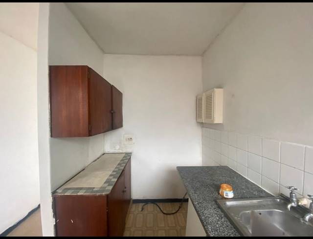 1 BEDROOM APARTMENT FOR SALE IN POINT